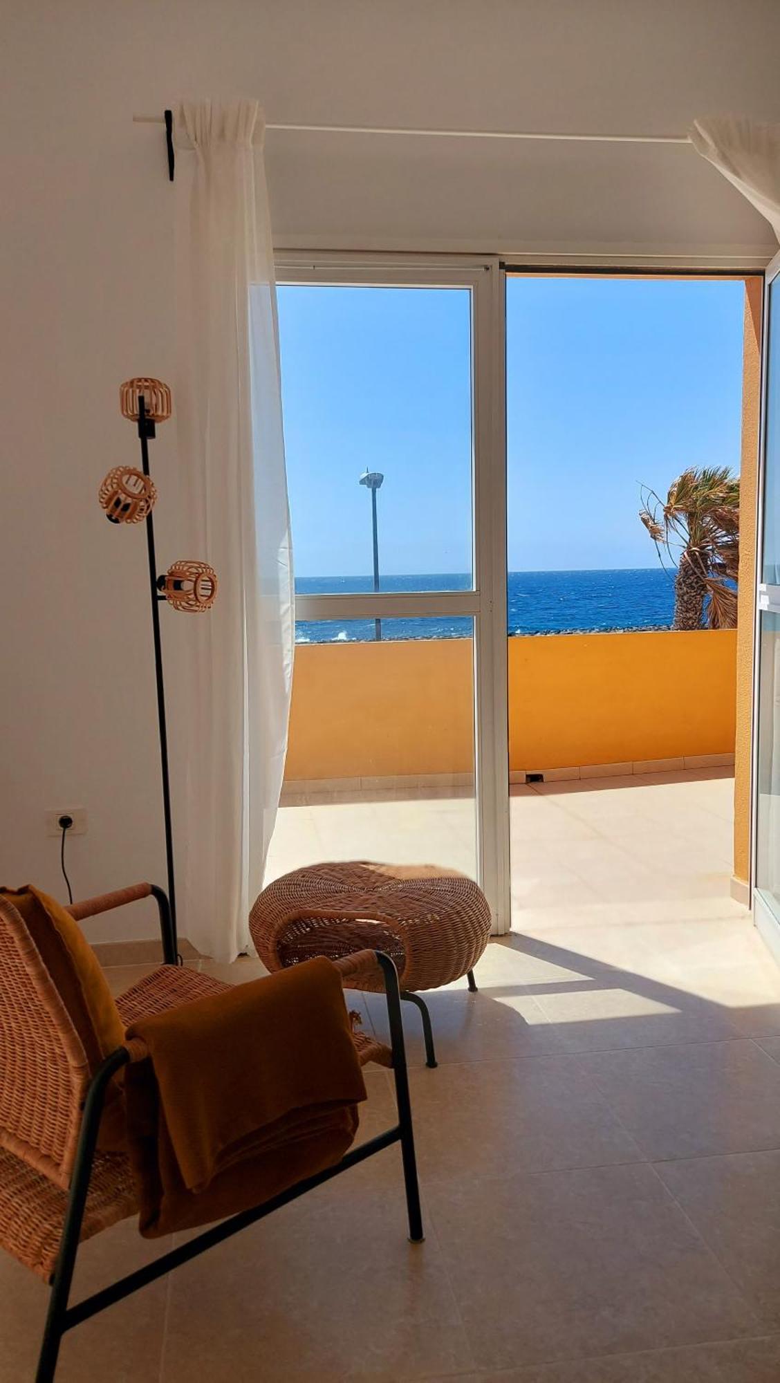 La Marea Baja Apartment Puertito de Guimar Luaran gambar